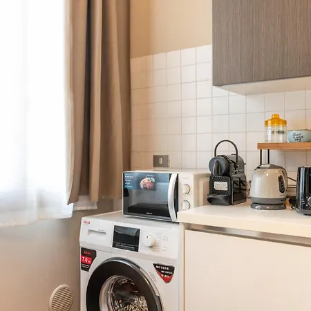 -near Arena & Parking - Pet Friendly Historical Arena Palace * Verona