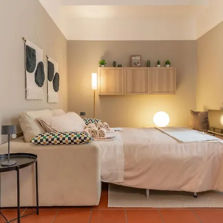 -near Arena & Parking - Pet Friendly Historical Arena Palace * Verona