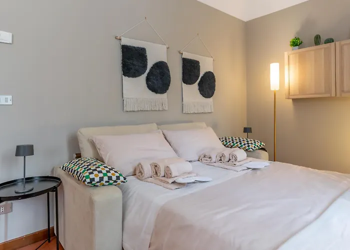 Apartman -near Arena & Parking - Pet Friendly Historical Arena Palace Verona